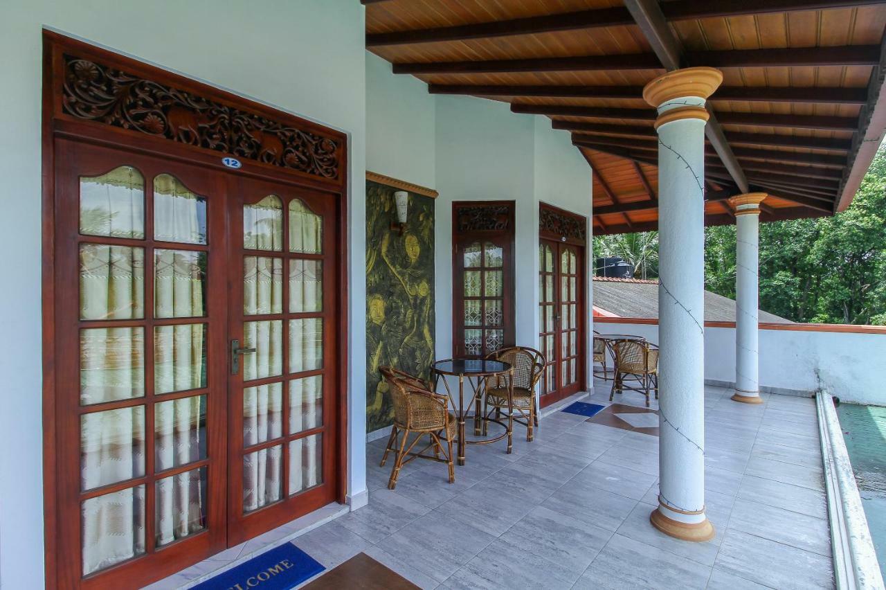 Lagoon Garden Hotel Beruwala Exterior photo
